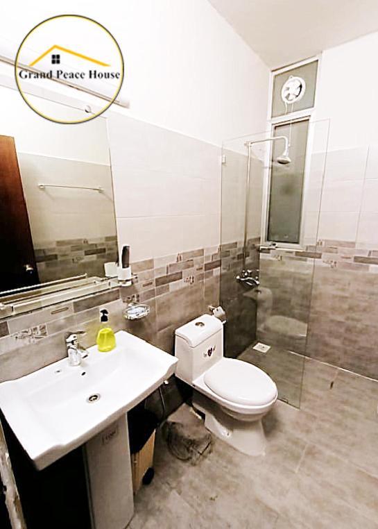 イスラマバード Grand Peace House II Bed & Breakfast エクステリア 写真