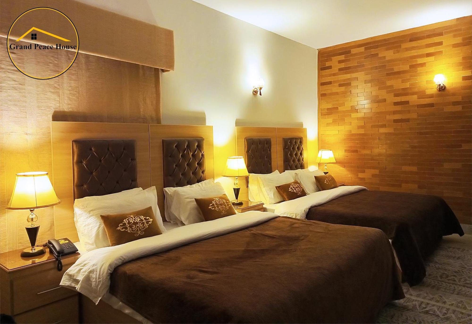 イスラマバード Grand Peace House II Bed & Breakfast エクステリア 写真